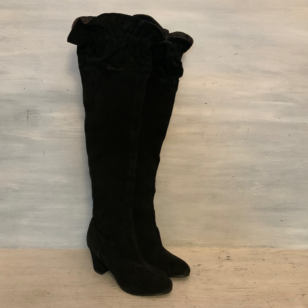 Libby Edelman "Charisma" Black Suede Over the Knee High Heeled Boots 8M GC